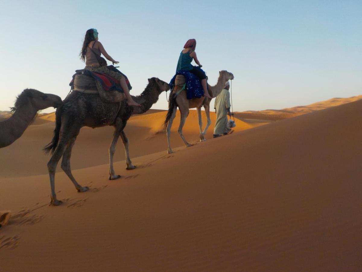 Camel Trek Bivouac Hotel Merzouga Cameră foto